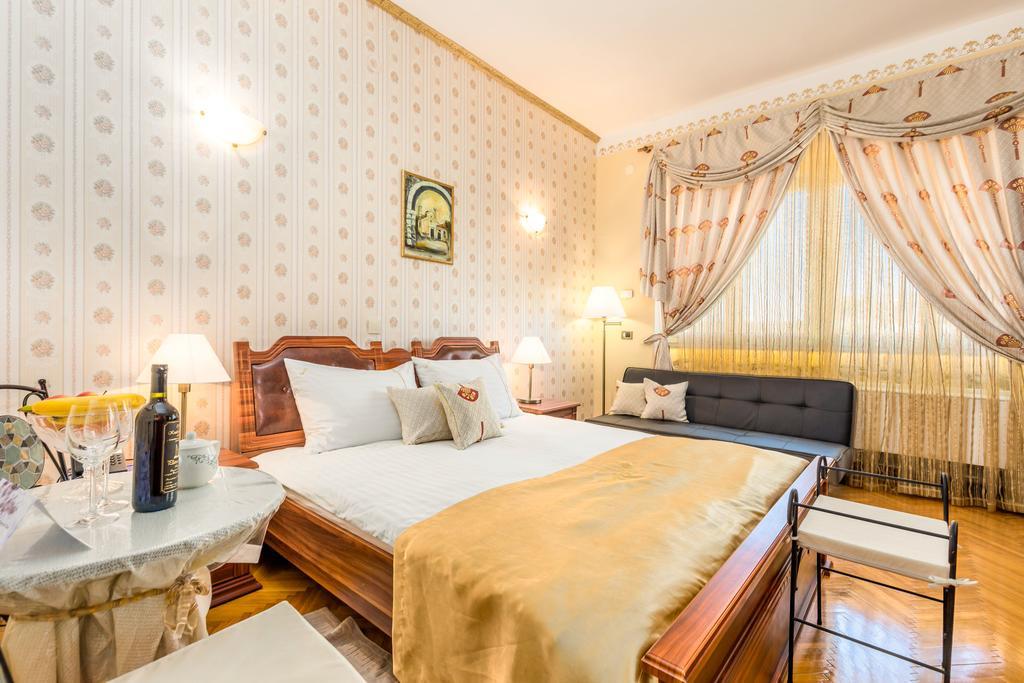 Villas Arbia - Margita Beach Hotel Banjol Ngoại thất bức ảnh